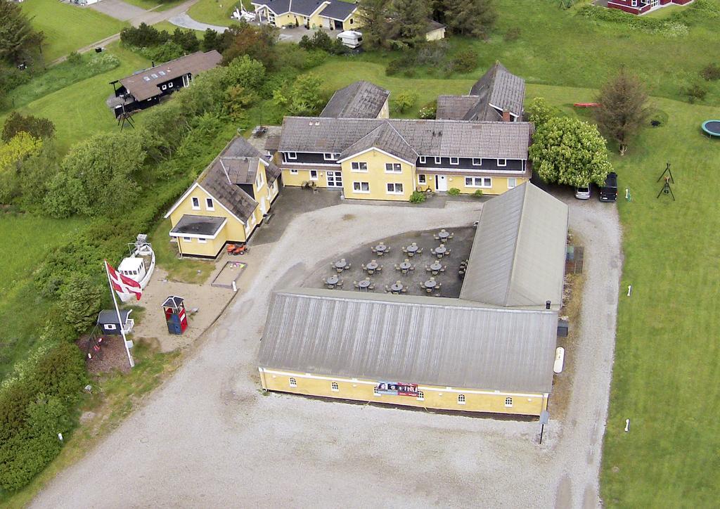 Lonstrup Strandhotel Exterior photo